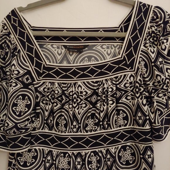 BCBGMaxazria empire waist black and white boho top size small - Picture 3 of 9
